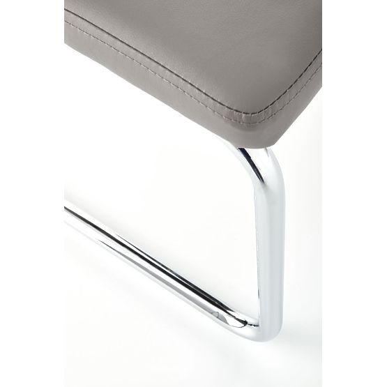 ARCO Kromiran kovinski stol / eko usnje barva pepel (1p=2kos)