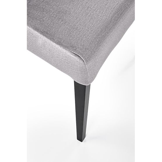 CLARION 2 stoliči črna / prevleka: MONOLITH 85 (pepel) (1p=2kos)