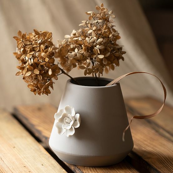 Cvetlični lonec LUSITANO siva barva klasičen stil za notranjost ameliahome