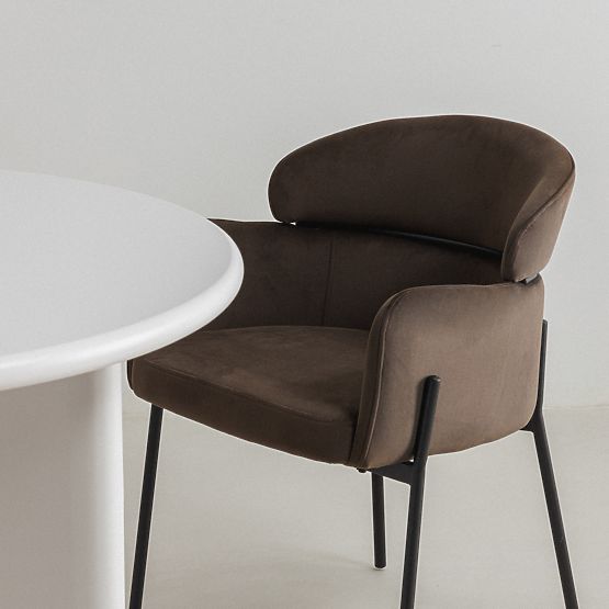 Jedilni stol Granda, čokoladna/espresso, žamet