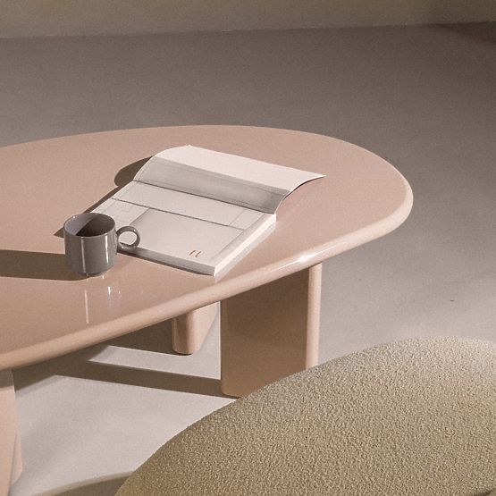 Konferenčna miza Cameron 130 cm, nude, sijajna