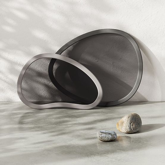 Kuhinjski dodatki nepravilne oblike HUB barva grafitna stil minimalističen umbra