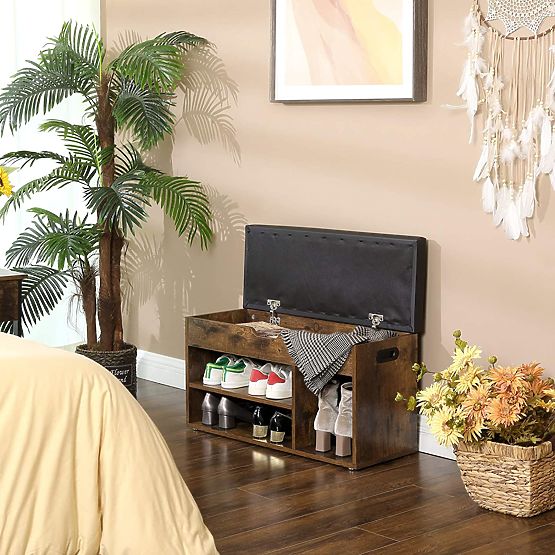 Lesena klop z omarico za čevlje LOFT