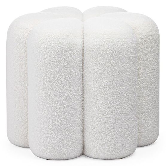 Oblazinjen puf Quad, bel, boucle