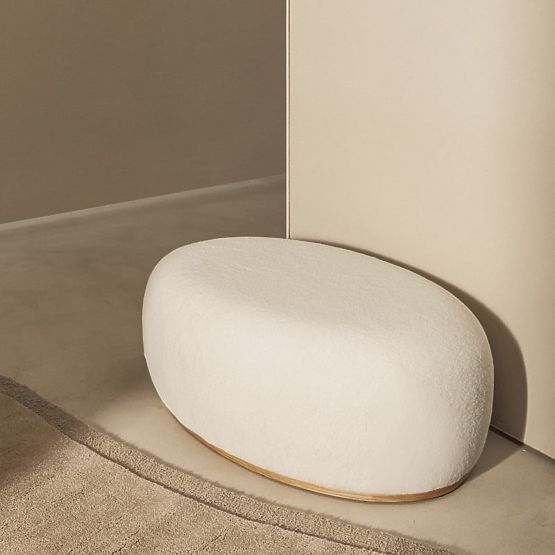 Oblazinjen puf Stone, bel, zaobljena oblika