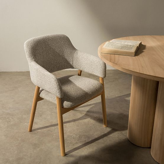 Oblazinjeni stol Sanremo svetlo siva, boucle/hrast