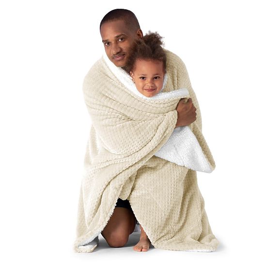 Odeja SHLEEPY barva bež z žakardnim vzorom klasični stil 220x240