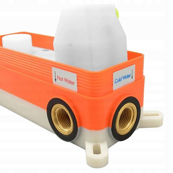 Podometna kopalna-pršna garnitura Rea Lungo Baker + BOX