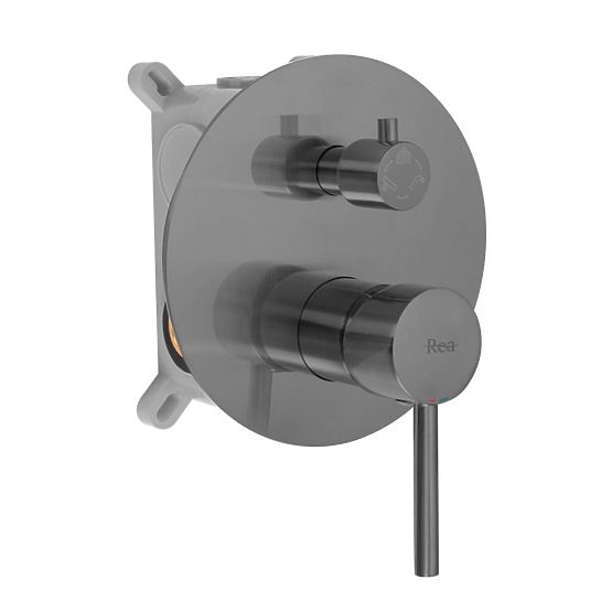 Podometna kopalniška in tuš garnitura Rea Lungo Titan + BOX