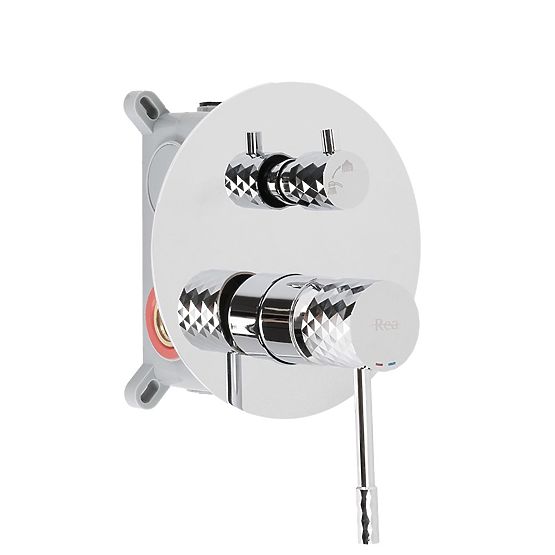 Podometna pršna garnitura Rea Lungo Diamond Chrom + BOX