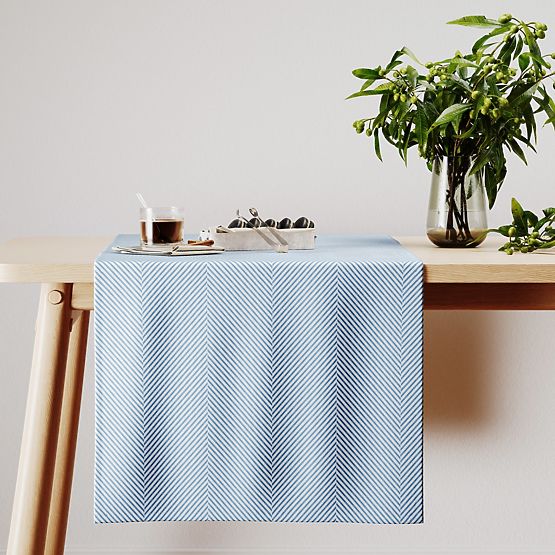 Prenaša CLEAR barva mornarsko modra tiskani motiv boho 40x140 ameliahome