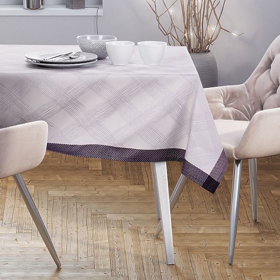 Prenaša MILLUZA kremna metalizirana klasičen motiv 130x160 ameliahome