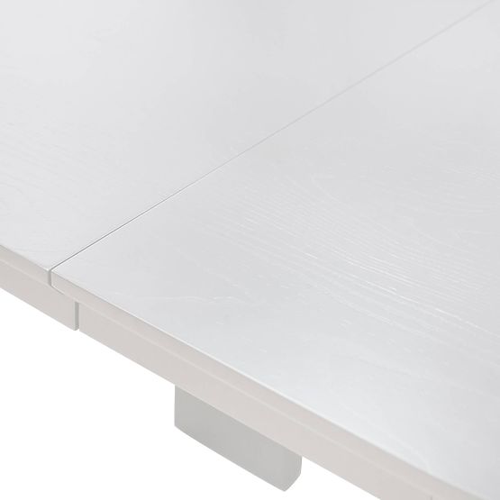 Raztegljiva miza Audrey 160-240 cm, ovalna, bela, z utori, zaobljene oblike