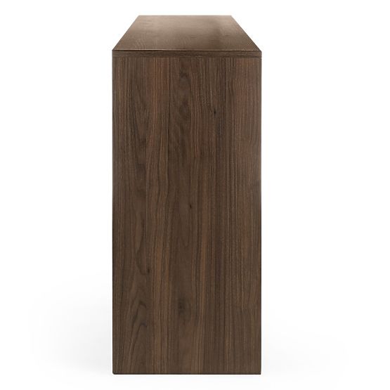 Štirivratna komoda Moku oreh villa, zaobljene sprednje površine