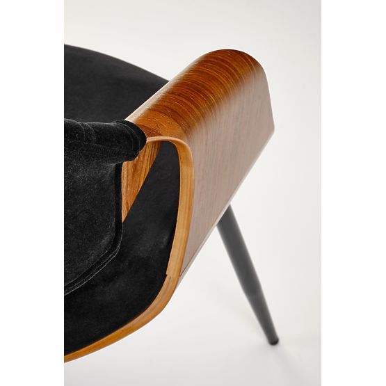 Stol K586, oreh / črna (1p=1ks)