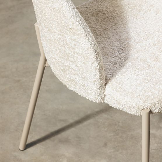 Stol z odprtino v naslonjalu Jazz, svetlo bež