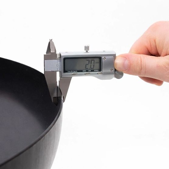 Veliko trdno litoželezno vrtno kurišče 60 cm idealno za taborni ogenj