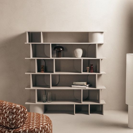 Visoka polica Rangali, kašmirska, zaobljena