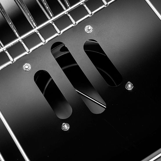 Vrtni kotni žar 2 rešetki pepelnik BAREL