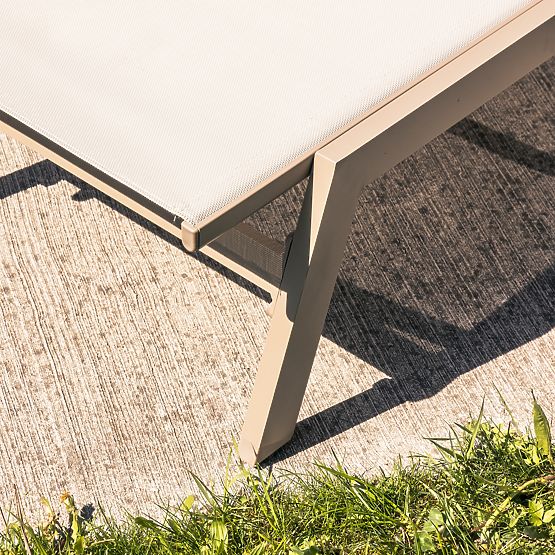 Vrtni ležalnik Shelly nastavljiv, aluminijast, bež