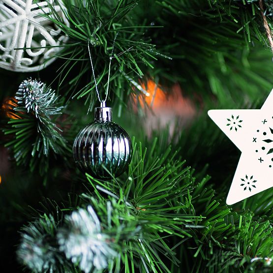 ZELENE BOŽIČNE KROGLE 34 KOSOV SYSD1688-027