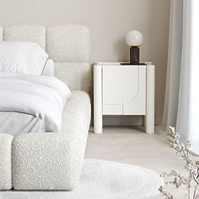 Nočna omarica Lunaria z rezkanim čelom, bela, lectus