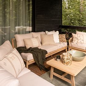 Vrtna kotna garnitura s mizo Castello, pletenje, akacijev les FSC, videz tika, bež